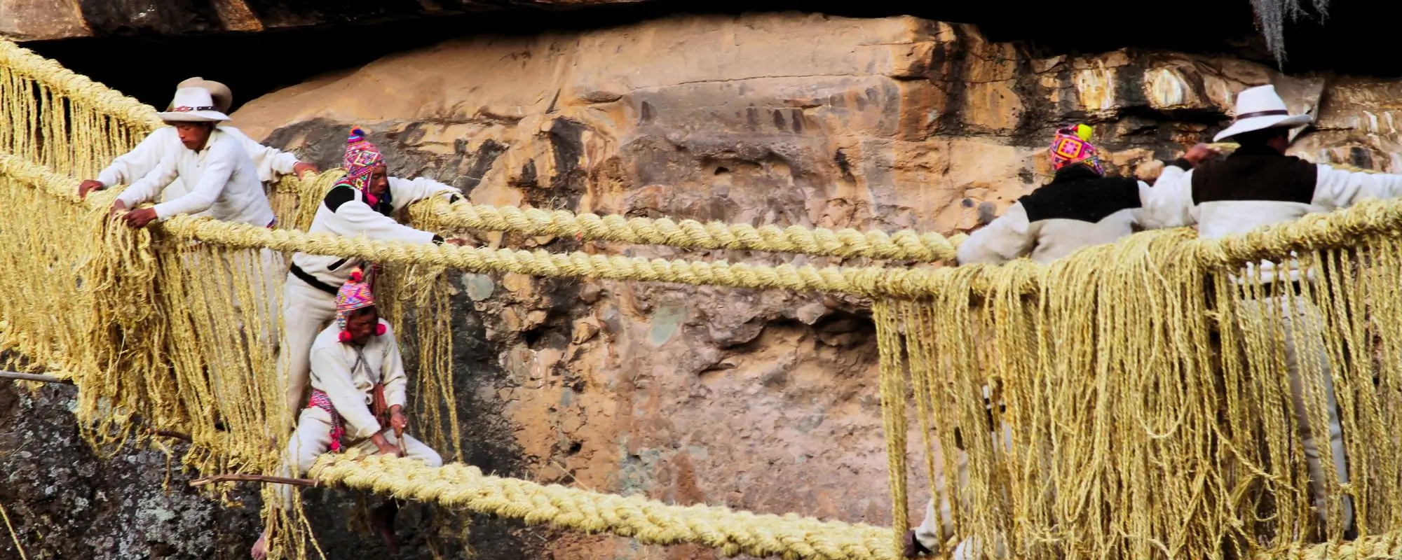 Qeswachaka El Ltimo Puente Inca En Cusco Terandes