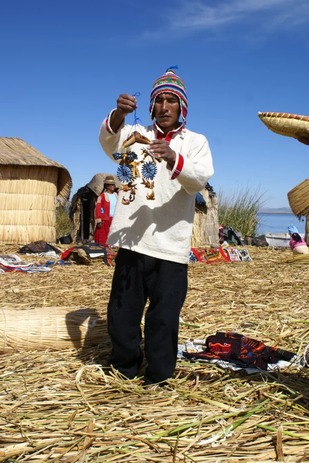Los Habitantes del Lago Titicaca