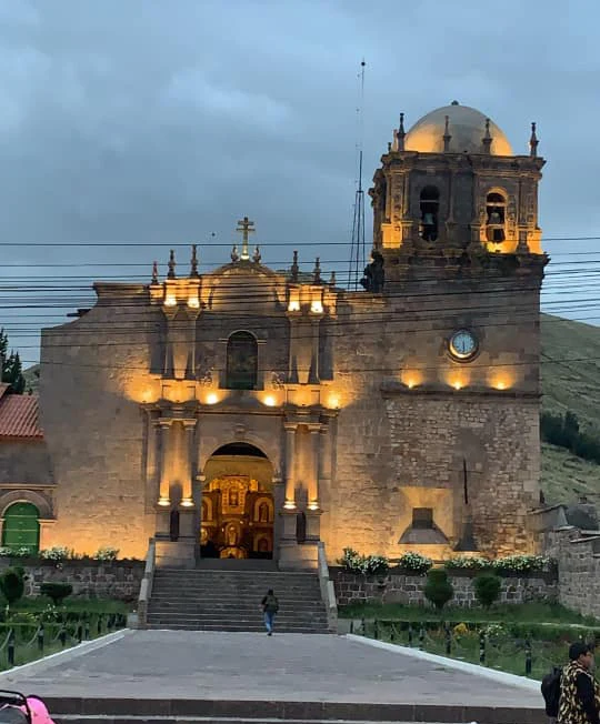 Iglesia De San Pedro, Puno