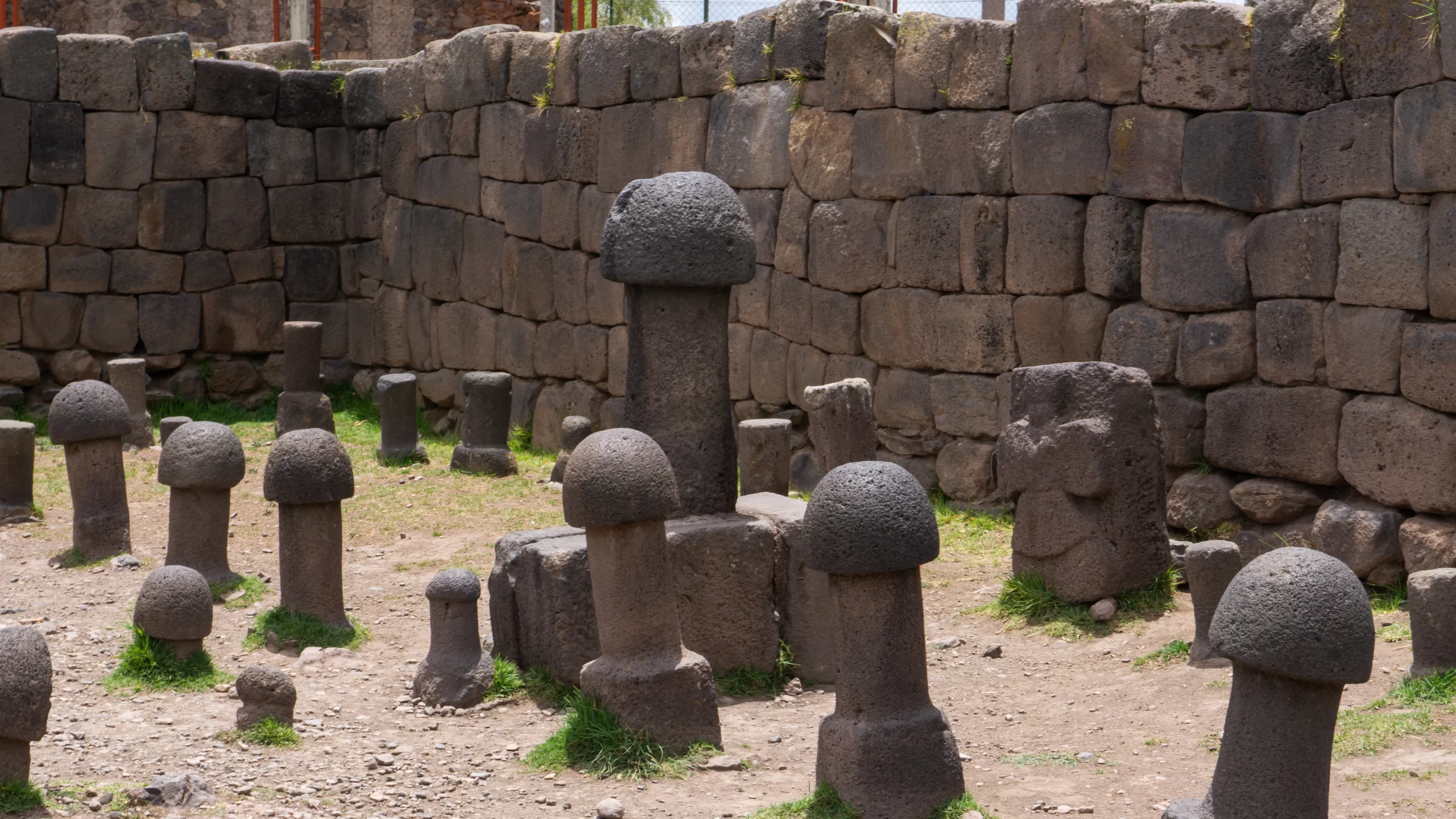 Templo De La Fertilidad, Puno