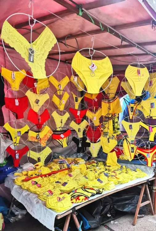 Ropa Interior De Colores