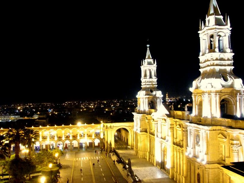Categral de Arequipa - Arequipa churches, temples and chapels