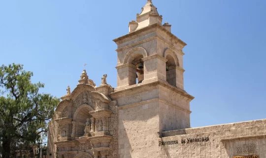 Iglesia de San Juan Bautista de Yanahuara, Arequipa