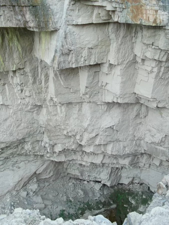 Mur vertical Cascade De Sipia 