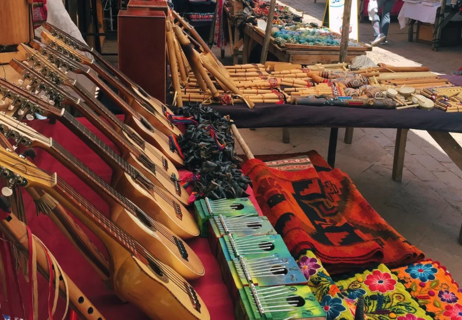 Instrumentos artesanais em Pisac