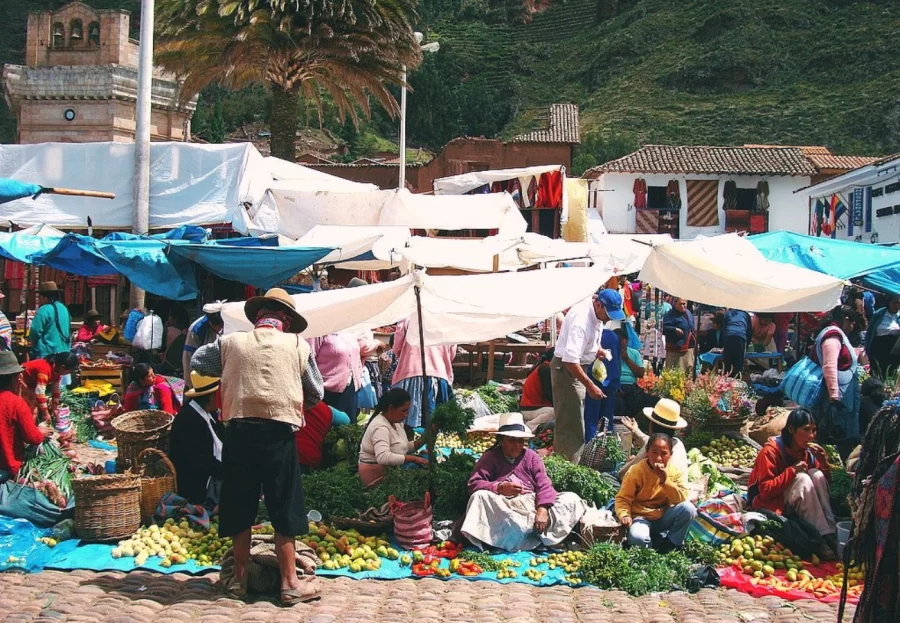 Mercado En Pisac Cusco