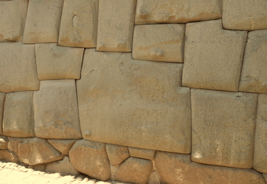 Piedra De Los 12 Angulos