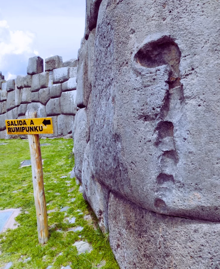Escultura de Sacsayhuaman