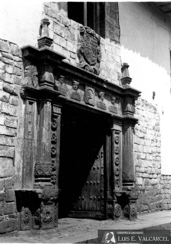 Casa dos quatro bustos - Cusco, década de 1940