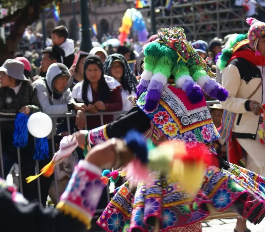 Danças típicas de Cusco