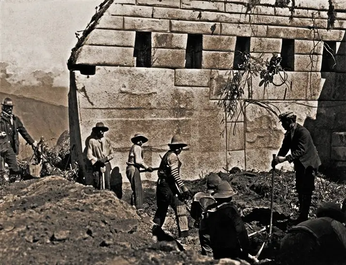 Excavating The Archaeological Site photo: Hiram Bingham