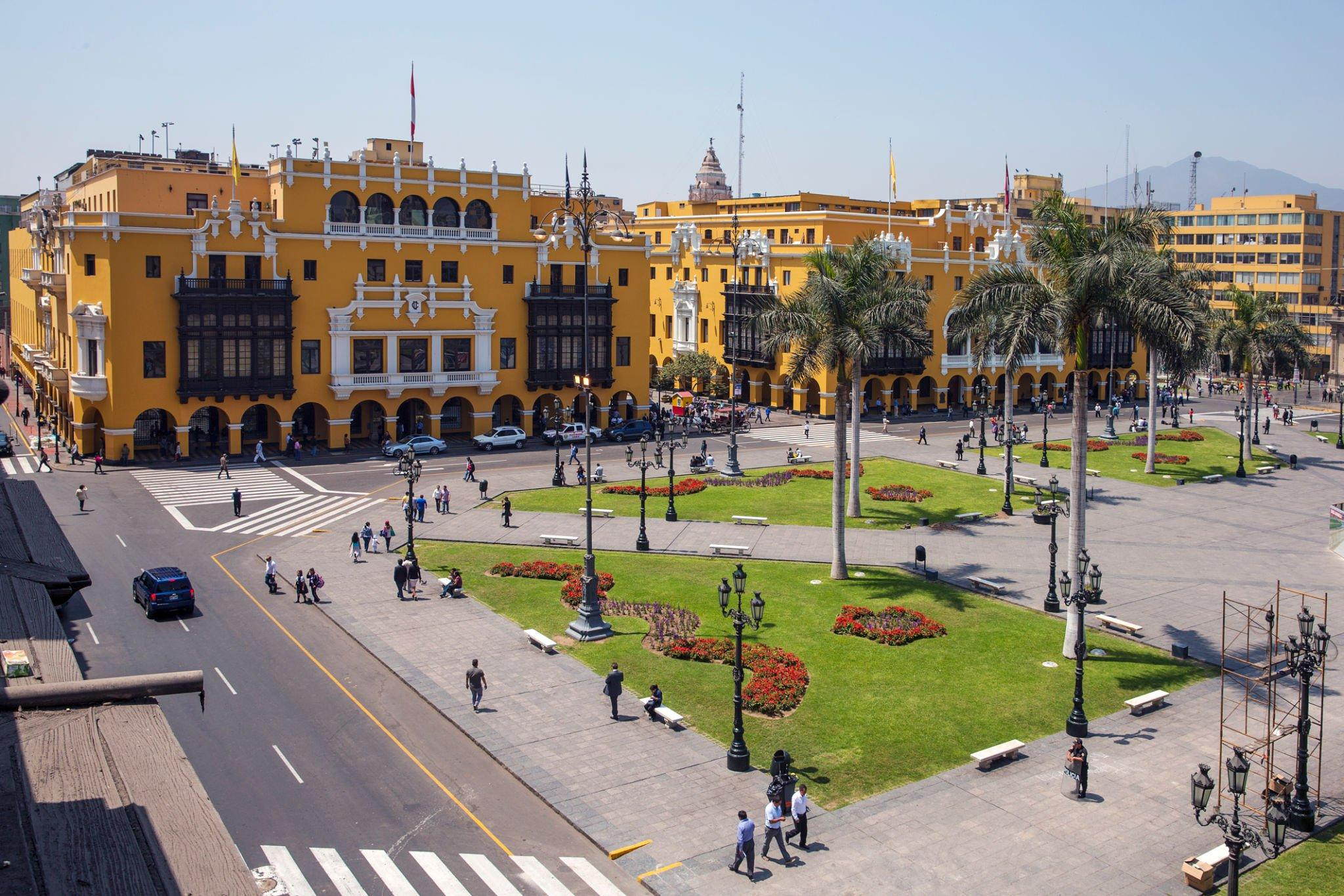 Plaza De Lima Peru dentro de una experiencia de viaje