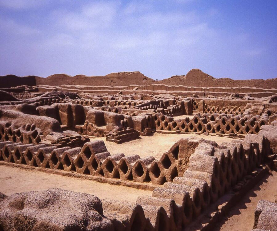 Chan Chan, The Largest Mud City