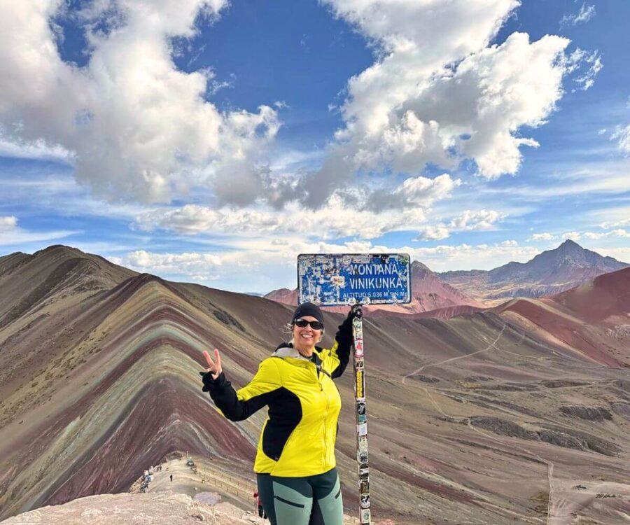 Visita La Moñtana De Colores