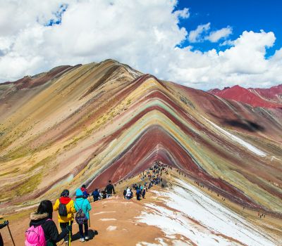 Montaña De 7 Colores