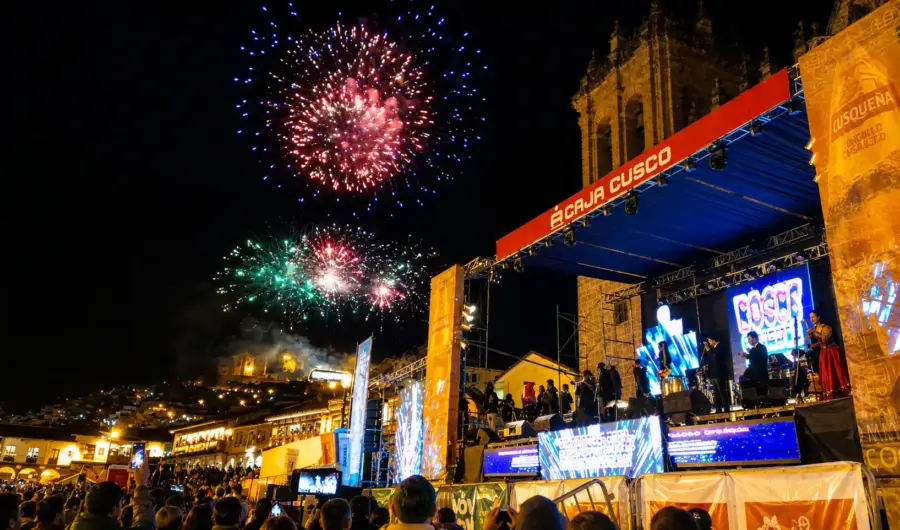 Noche De Luces Y Sonidos