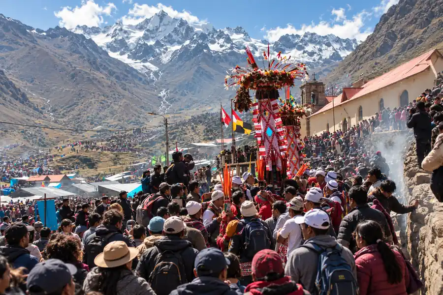 Peregrinacion Al Santuario Del Señor De Qoyllority