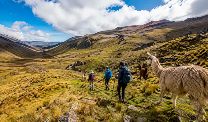 Trekking Lares